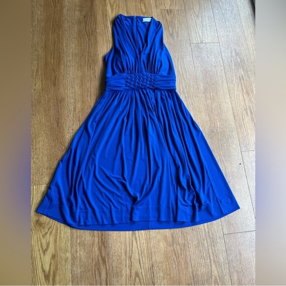 Calvin Klein Blue Sleeveless Dress- Size 8 super strechy - Picture 2 of 14